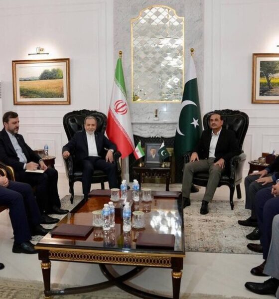 پشت پرده دیدار عراقچی با فرمانده ارتش پاکستان فاش شد