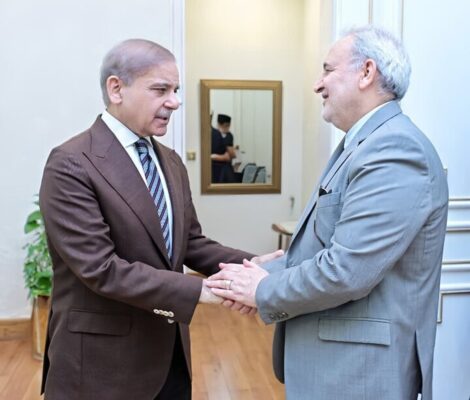 پشت‌پرده دیدار امروز در اسلام‌آباد/ گفت‌وگوی سفیر ایران با شهباز شریف فاش شد