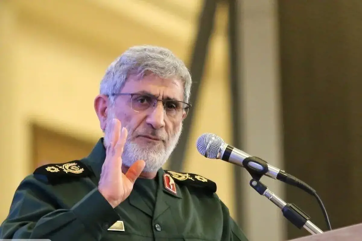 پیام مهم سردار قاآنی به ترامپ / فرمانده ناو جرالد فورد را اخراج کنید!