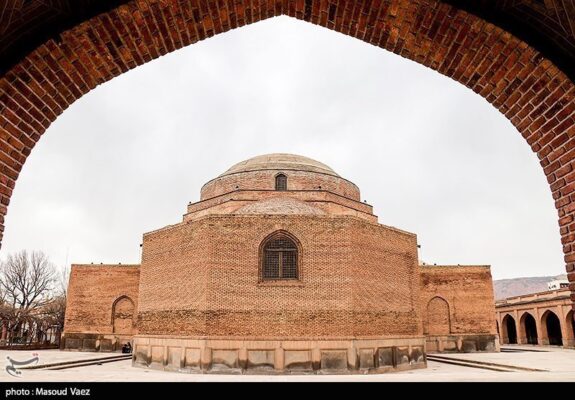 کدام بناهای تاریخی آذربایجان شرقی در طول جنگ رمضان آسیب دیدند؟