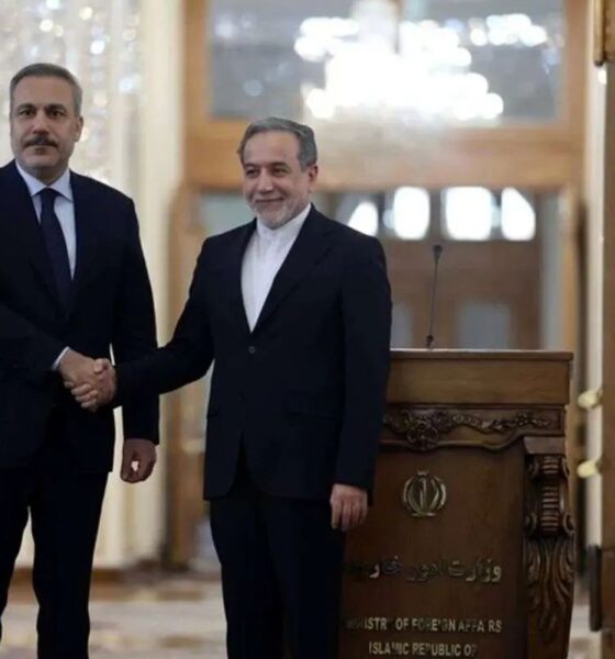 گفت‌وگوی عراقچی با هاکان فیدان، وزیر خارجه ترکیه