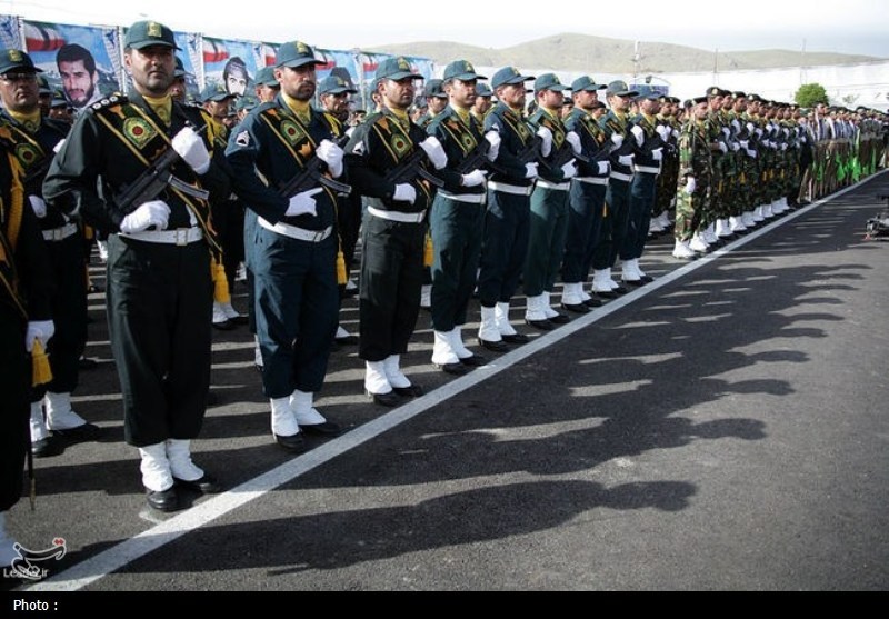 «22 گولان»؛ روزی که کردستان رنگ وحدت گرفت + تصاویر اخبار سنندج , اخبار استان کردستان , رهبر انقلاب , رهبر کشوردوست , پایگاه اطلاعرسانی دفتر مقام معظم رهبری , رئیس دفتر مقام معظم رهبری , بعثه مقام معظم رهبری , انقلاب اسلامی ,