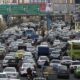 آخرین وضعیت ترافیکی و جوی محورهای مواصلاتی کشور / ترافیک سنگین در ورودی های تهران گزارش شده است
