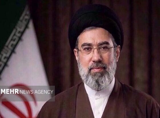 آینده متعلق به امت اسلامی است/ ایران نفوذ صهیونیسم را به کلی قطع کرد
