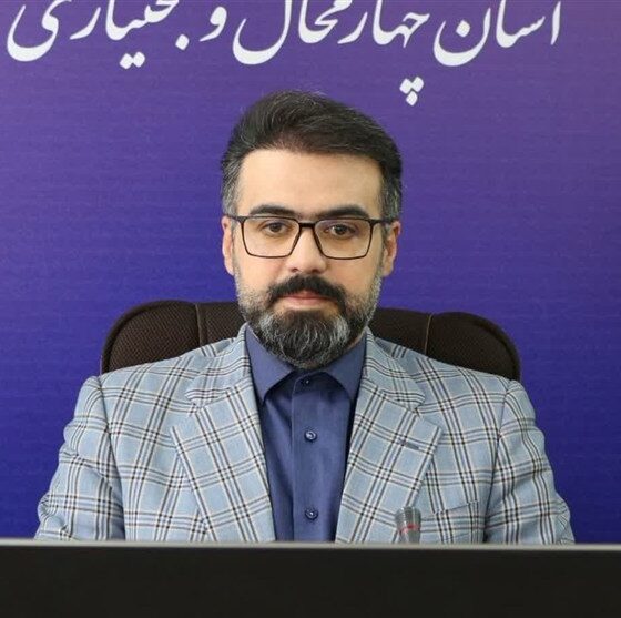 بازسازی منازل آسیب دیده شهر فارسان در طی جنگ تحمیلی سوم