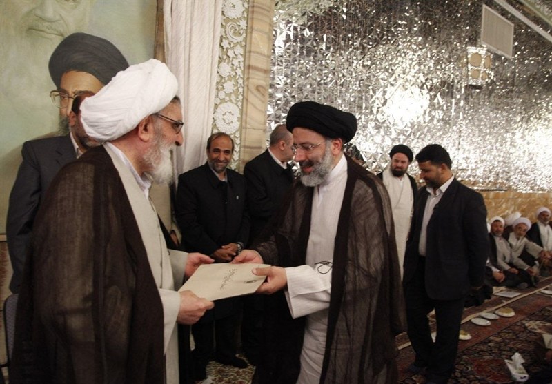 سید ابراهیم رئیسی , خادمیاران رضوی , خادم جمهور , مشهد مقدس , اخبار مشهد , آستان قدس رضوی , حرم امام رضا(ع) , 