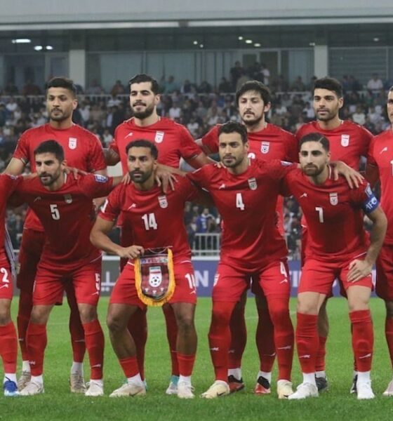 بدرقه تیم ملی فوتبال ایران در میدان انقلاب