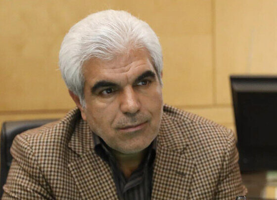 بهانه کمبود ورق برای گرانی خودرو، قابل قبول نیست