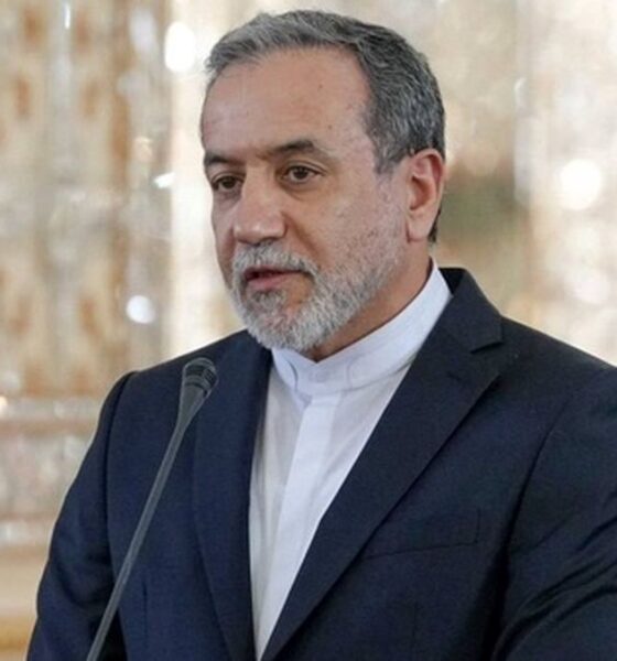 تحلیل افسر آمریکایی از مذاکره ایران و آمریکا / عراقچی دیویس را شگفت‌‌زده کرد