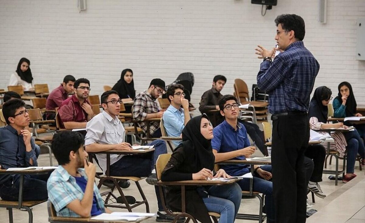 تداوم آموزش مجازی مقطع کارشناسی و بازگشت تدریجی به کلاس تحصیلات تکمیلی/ دانشجویان بخوانند