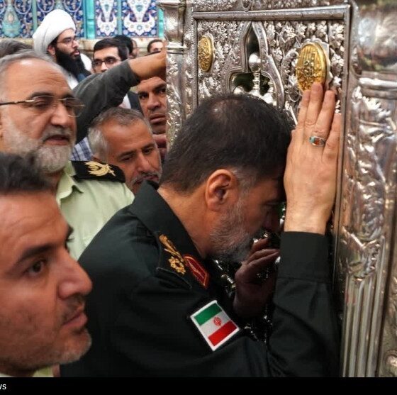 تشرف سردار رادان به زیارت حرم حضرت معصومه(س)+ عکس
