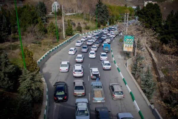 جاده چالوس مسدود شد / آغاز محدودیتهای ترافیکی در محورهای شمالی از ساعت ۹ صبح جاده چالوس مسدود شد / آغاز محدودیتهای ترافیکی در محورهای شمالی از ساعت ۹ صبح