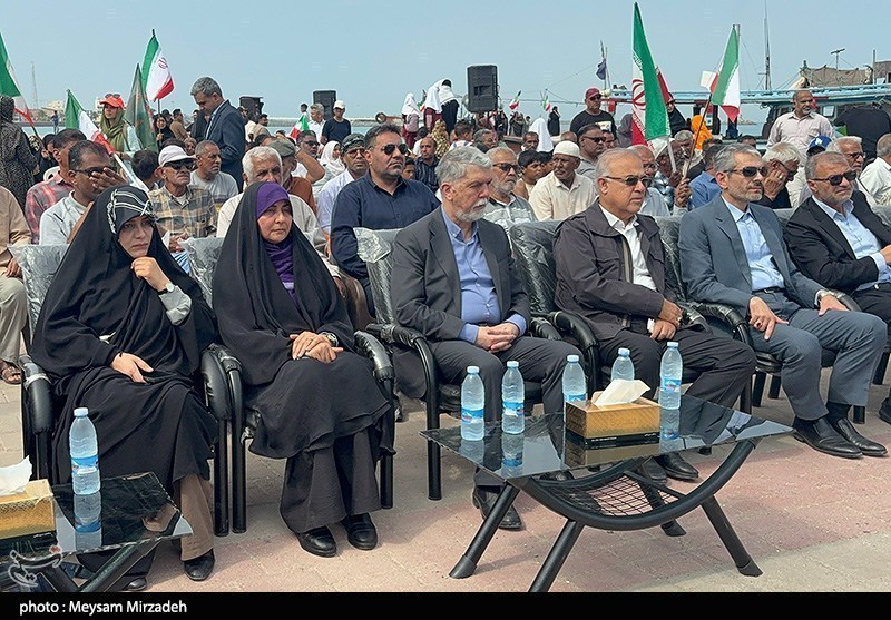 جراره: طمع دشمن به خلیج فارس بی‌فایده است