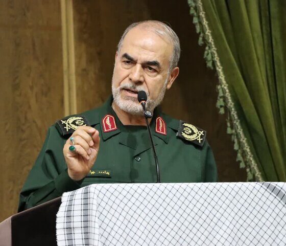 جوانی: ایران با اعمال حاکمیت بر تنگه هرمز متجاوزان را تنبیه می‌کند