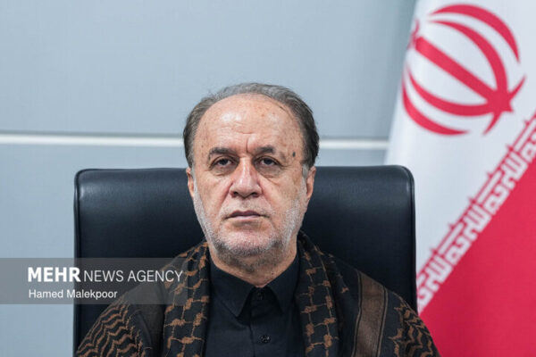 حاجی‌بابایی: محاصره اقتصادی دشمن را بی‌اثر می‌کنیم