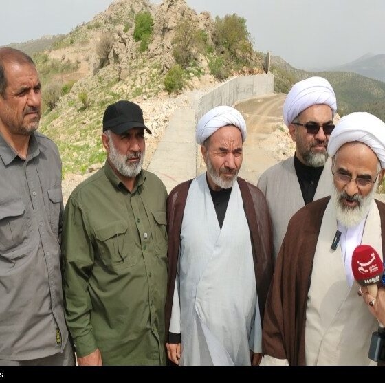 حاجی‌صادقی: آمریکایی‌ها به مرحله التماس افتاده‌اند/‌ ضربه آخر ‌وارد شد