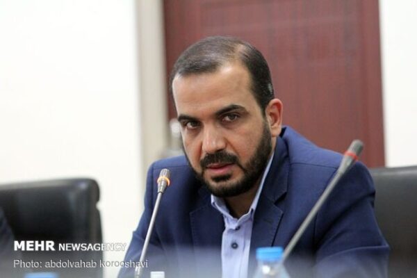 حفظ وحدت در همه ارکان نظام، مطالبه رهبر معظم انقلاب است حفظ وحدت در همه ارکان نظام، مطالبه رهبر معظم انقلاب است