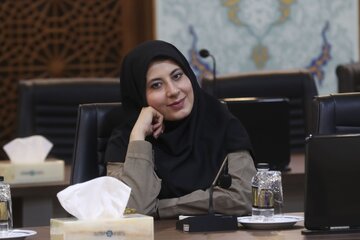 خبرنگار صدا و سیما کارگردان شد