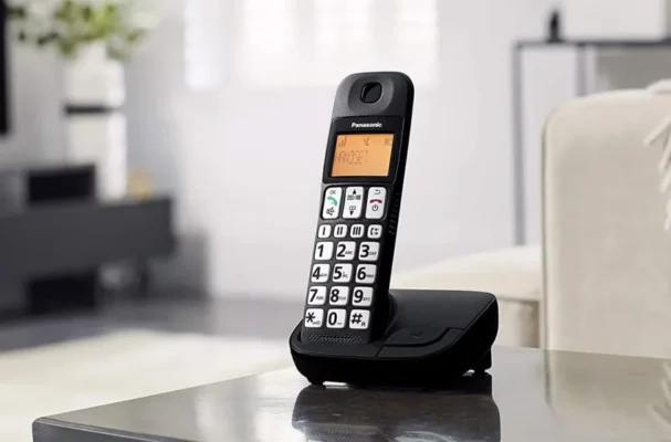 راهنمای جامع و گام‌به‌گام دایورت تلفن همراه روی تلفن ثابت (همراه اول، ایرانسل و رایتل)