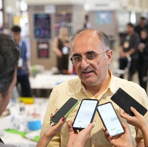 ستاد اقتصاد دیجیتال از توسعه ربات‌های کاربردی در کشور حمایت می‌کند