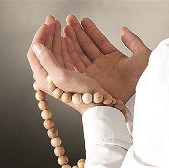 سه مرتبت نیایش؛ از سوداگری تا استغنا