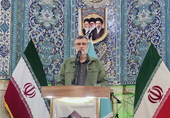 شهید رئیسی؛ نماد تراز حکمرانی اسلامی و سدِ نفوذ استکبار جهانی شهید رئیسی؛ نماد تراز حکمرانی اسلامی و سدِ نفوذ استکبار جهانی