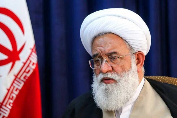 شهید مطهری نماد نواندیشی دینی/دکتر لاریجانی الگوی صبر در شنیدن نقد بود