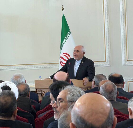 ظریف: میدان، خیابان و دیپلماسی بزرگترین دارایی برای ما هستند