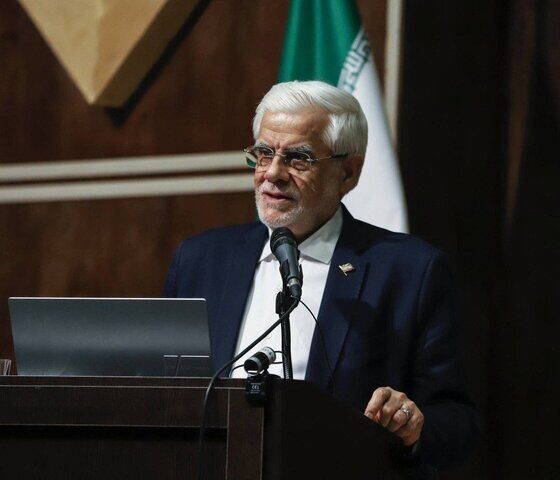 عارف: دولت از بازگشت نخبگان حمایت می‌کند