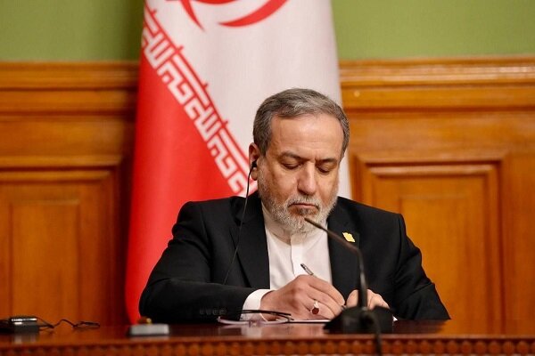 عراقچی: شهیدان «امیرعبداللهیان و خرازی» در عرصه دیپلماسی پیشگام بودند عراقچی: شهیدان «امیرعبداللهیان و خرازی» در عرصه دیپلماسی پیشگام بودند
