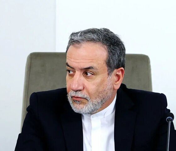عراقچی: ما هیچ مانعی در تنگه هرمز ایجاد نکرده‌ایم