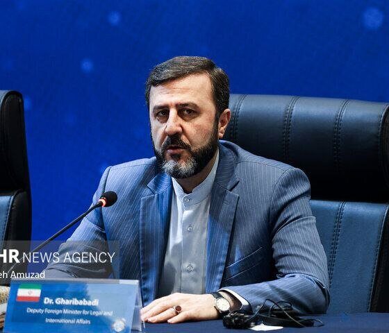 غریب‌آبادی: جهانی بودن جام جهانی با گزینش سیاسی سازگار نیست