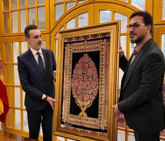 قدردانی جامعه قرآنی از سفیر اسپانیا در ایران