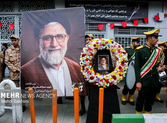 مراسم بزرگداشت وزیر شهید اطلاعات در مسجد امام صادق (ع) تهران برگزار شد