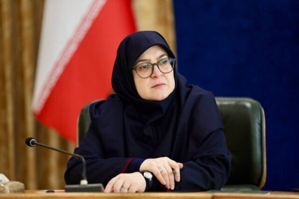 مهاجرانی: با هرگونه احتکار و گران‌فروشی برخورد خواهد شد