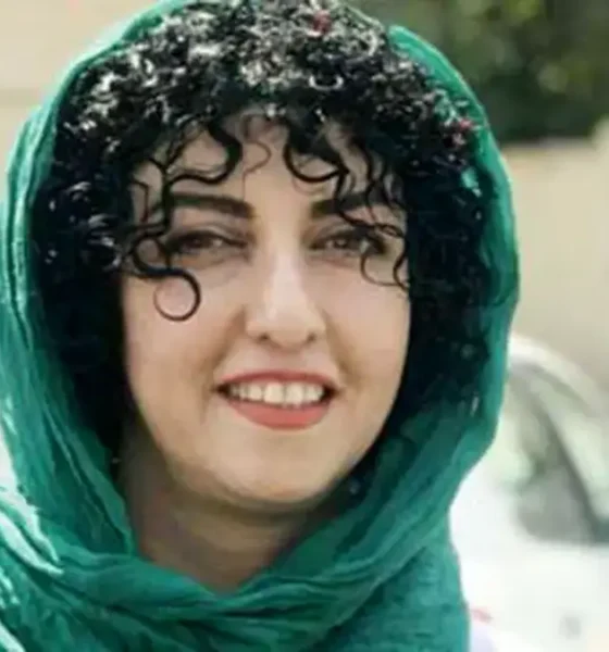 ‌نرگس محمدی⁩ به بیمارستان پارس تهران منتقل شد