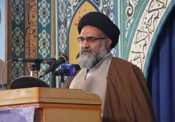 هشدار امام جمعه یاسوج درباره بحران جمعیت و گرانی ازدواج