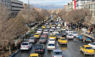 وضعیت ترافیکی و جوی محورهای مواصلاتی کشور / ترافیک سنگین در ورودی های پایتخت گزارش شد