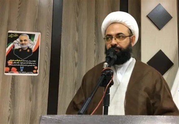 پیشنهاد گنجاندن نام مفاخر کشور در کتب درسی