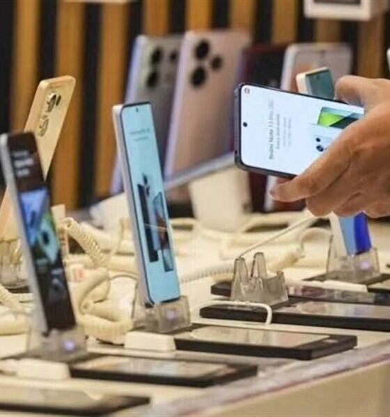 چرا بازار تلفن همراه ملتهب شد؟ / بررسی تغییرات قیمتی در بازار منطقه‌ای
