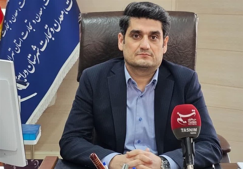 کشف 104 تن مواد پتروشیمی احتکارشده در ورامین