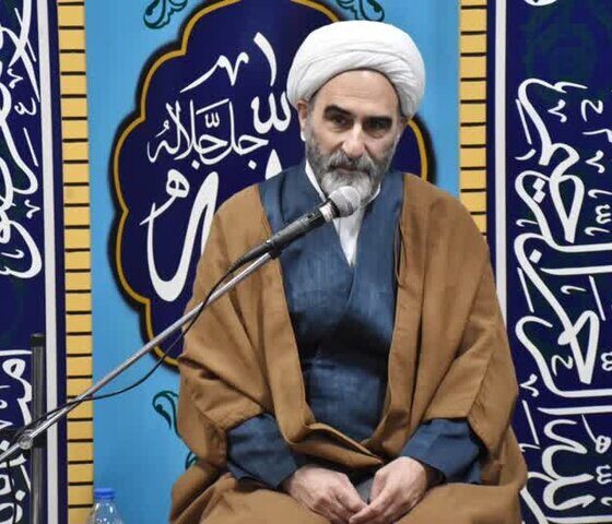آیت‌الله مبلغی: نخستین ثمره استقامت، گشایش راه‌ها و شکستن بن‌بست‌هاست