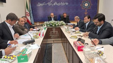 انتقاد یک دادستان از بازدیدهای نمایشی/ "بازار و قیمتها" با این روش کنترل نمیشود! انتقاد یک دادستان از بازدیدهای نمایشی/ "بازار و قیمتها" با این روش کنترل نمیشود!