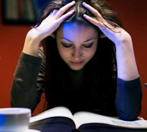 اهمیت خواب کافی در یادگیری دانشجویان در ایام امتحانات
