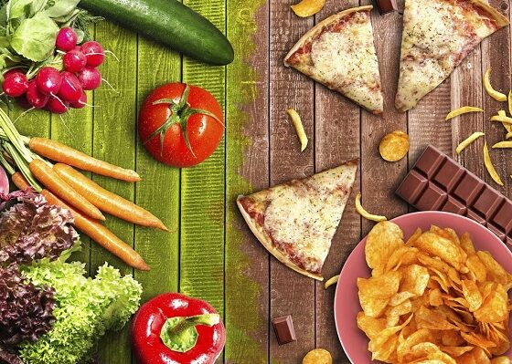 بیش از 200 بیماری ناشی از غذای ناسالم/ بار اقتصادی غذای ناسالم+ اینفوگرافیک