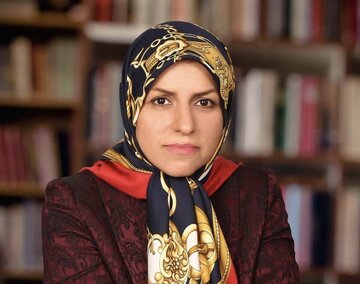 تجارت با اضطراب والدین؛ چگونه «صنعت آموزش» جیب خانوادهها را خالی میکند؟ تجارت با اضطراب والدین؛ چگونه «صنعت آموزش» جیب خانوادهها را خالی میکند؟