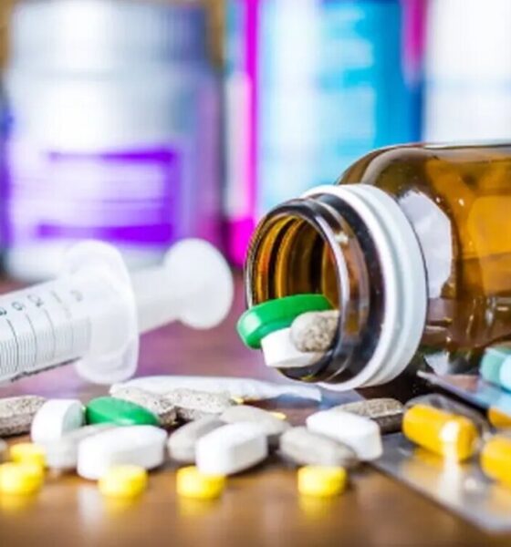 تشدید نظارت بر فروش دارو در داروخانه‌ها / ماجرای فروش غیرطبیعی چیست؟
