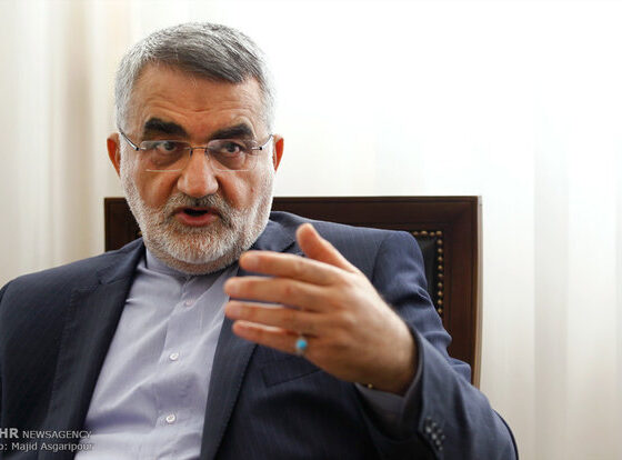 تفاهم‌نامه نباید به تصویب مجلس برسد؛ ایران دانش هسته‌ای را رها نمی‌کند
