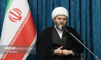 حجت‌الاسلام قمی: سخنان آقای عراقچی مجاب‌کننده نبود