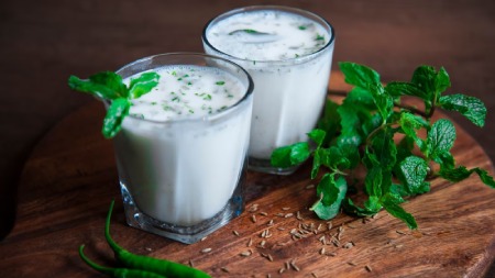 فواید دوغ خواص دوغ